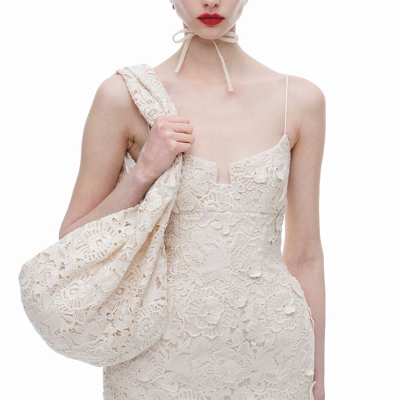 Magda Butrum & H&M Elegant Cream Lace Dress - Picture 2 of 4